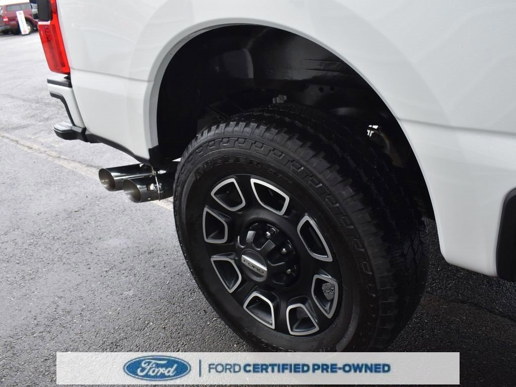 Certified 2024 Ford F350 Platinum w/ FX4 Off-Road Package image 52
