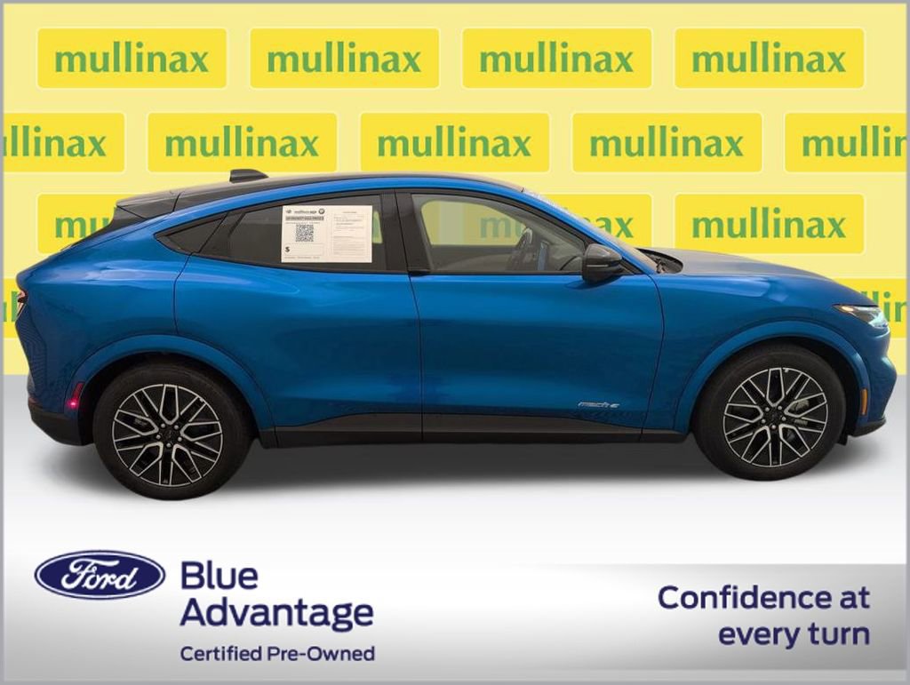 Certified 2025 Ford Mustang Mach-E Premium image 2