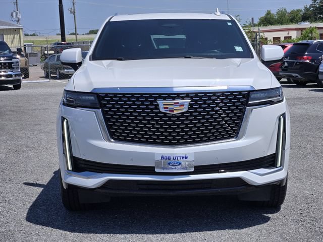 Used 2021 Cadillac Escalade Premium Luxury RWD image 2