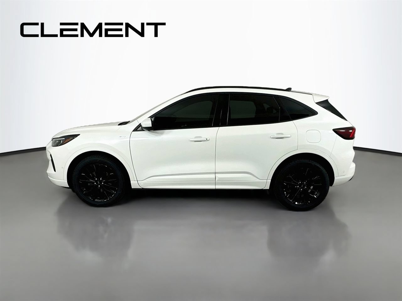 Certified 2024 Ford Escape ST-Line Elite w/ Premium Technology Package AWD/4WD image 6