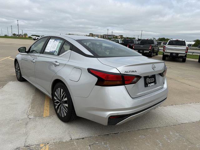 Used 2024 Nissan Altima 2.5 SV FWD image 7