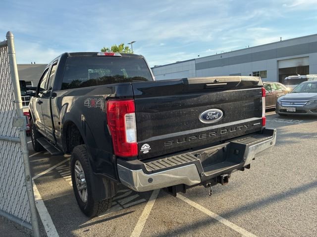 Certified 2017 Ford F250 XLT w/ XLT Value Package AWD/4WD image 3