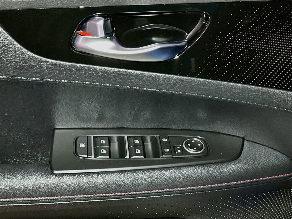 Used 2024 Kia Forte GT w/ GT2 Package image 15