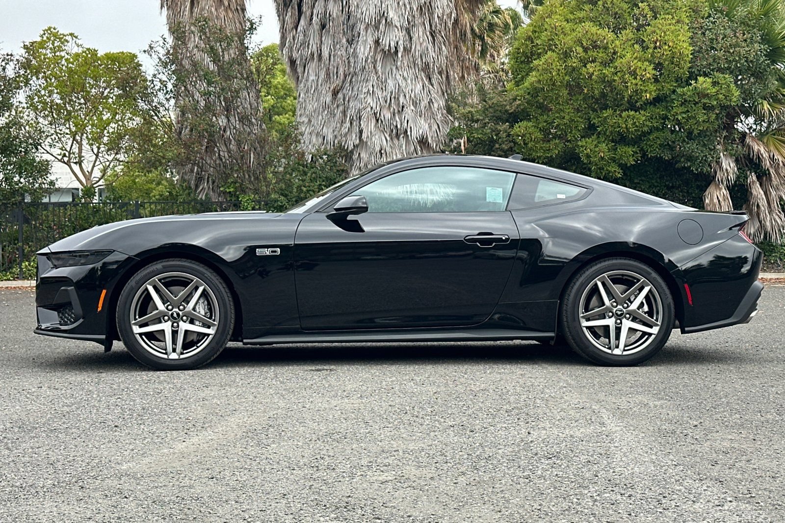 Certified 2025 Ford Mustang GT Premium RWD image 7