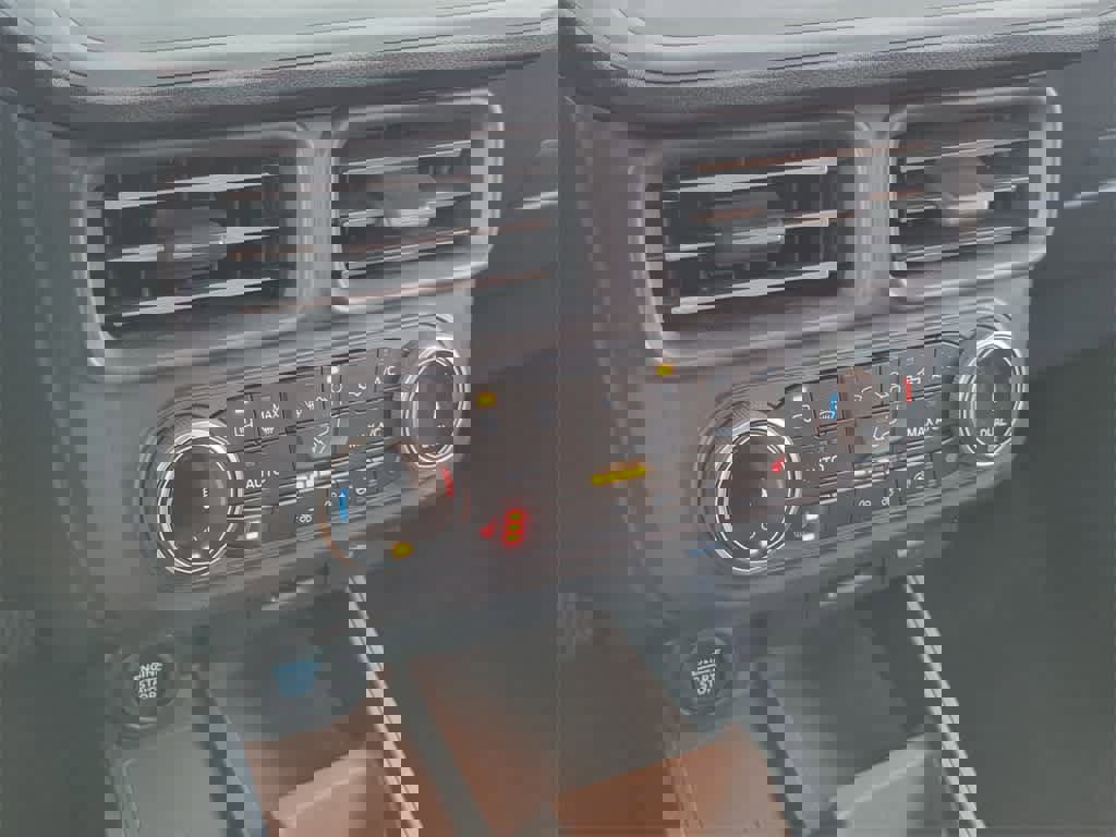 Certified 2023 Ford Maverick Lariat w/ Lariat Luxury Package image 21