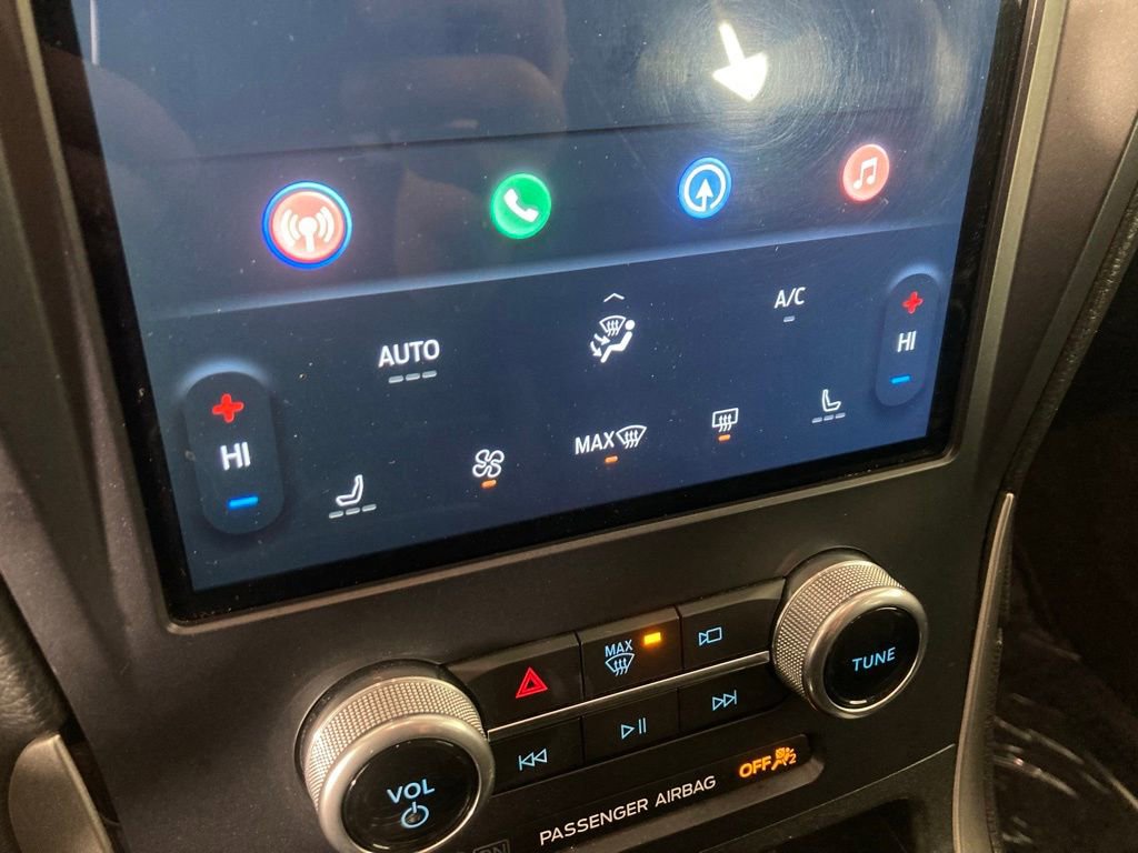 Certified 2022 Ford Edge SEL image 9