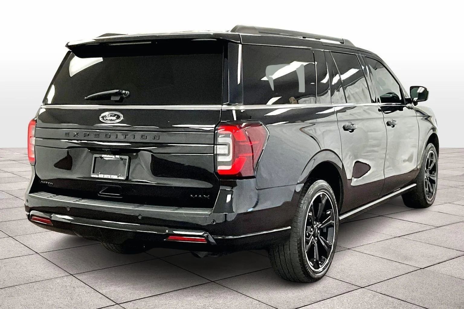 Certified 2022 Ford Expedition Max Limited image 11