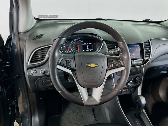 Used 2022 Chevrolet Trax LT w/ Driver Confidence Package image 18