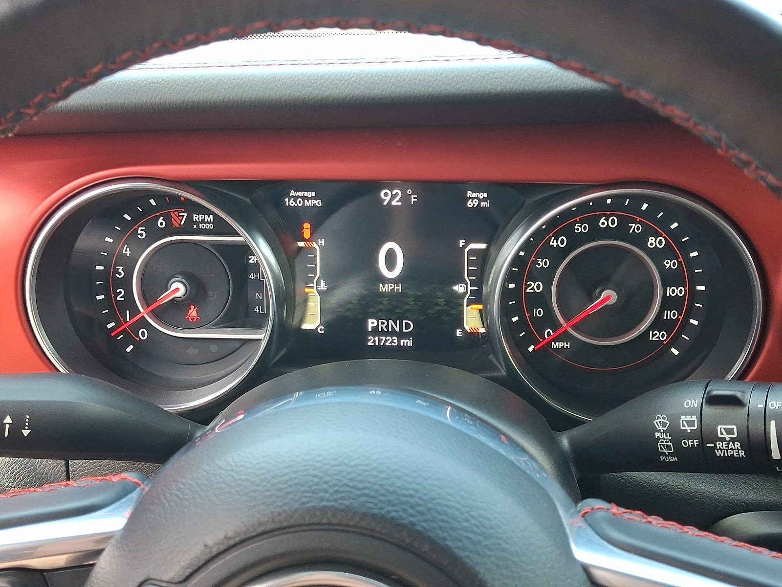 Used 2022 Jeep Wrangler Unlimited Rubicon w/ Cold Weather Group AWD/4WD image 21