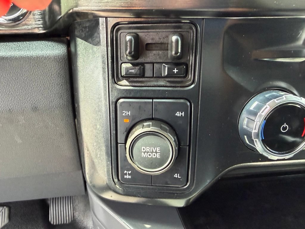 Certified 2024 Ford F350 Lariat AWD/4WD image 30