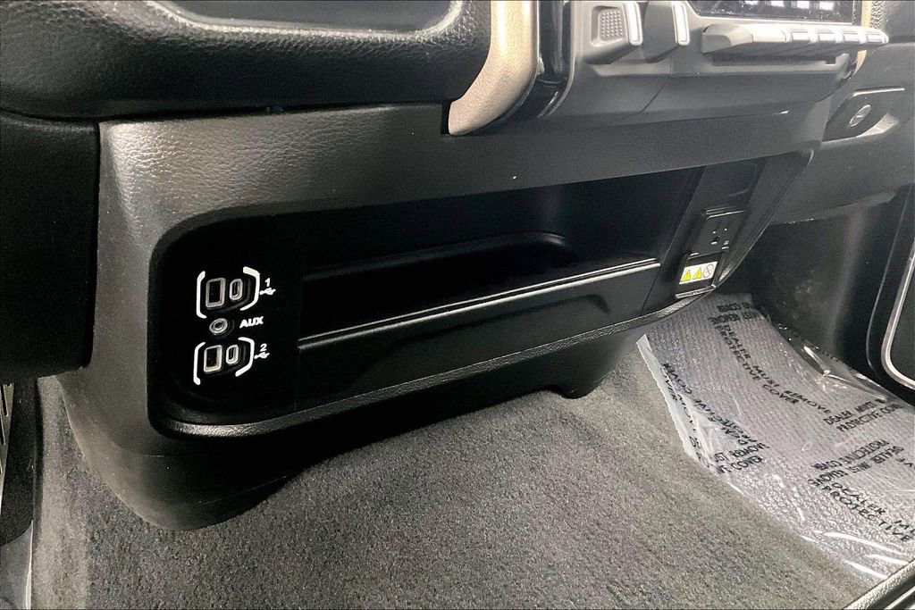 Used 2024 RAM 2500 Laramie AWD/4WD image 33