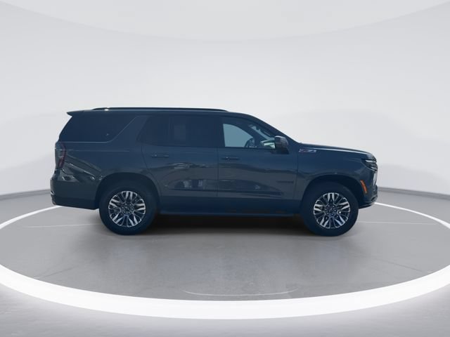 Used 2025 Chevrolet Tahoe Z71 w/ Z71 Off-Road Package AWD/4WD image 8