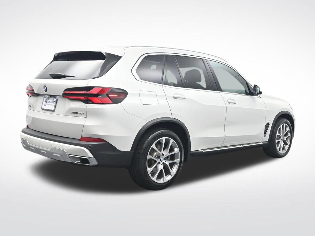 Used 2025 BMW X5 xDrive40i AWD/4WD image 6