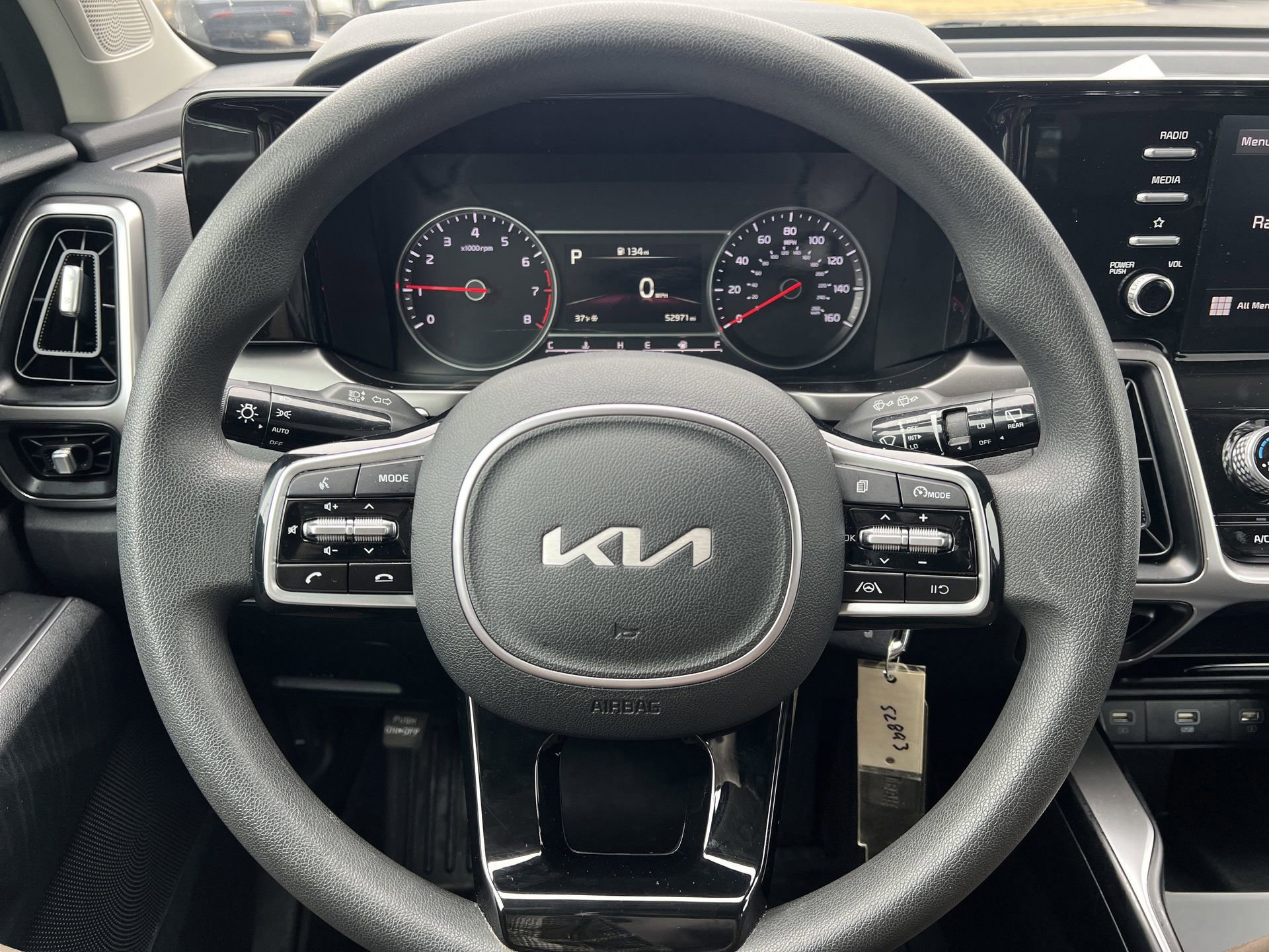 Used 2023 Kia Sorento LX image 14