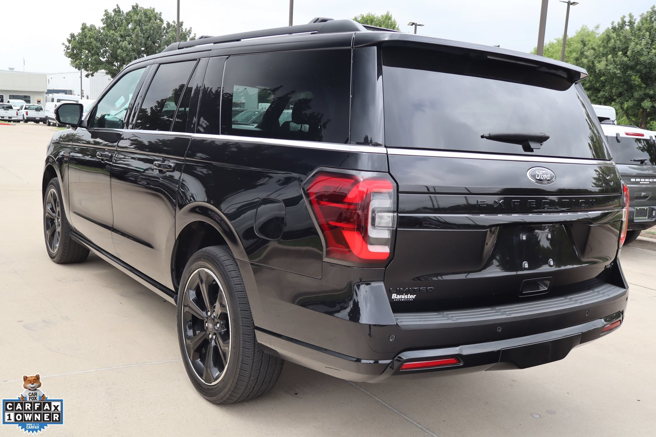 Certified 2023 Ford Expedition Max Limited AWD/4WD image 6