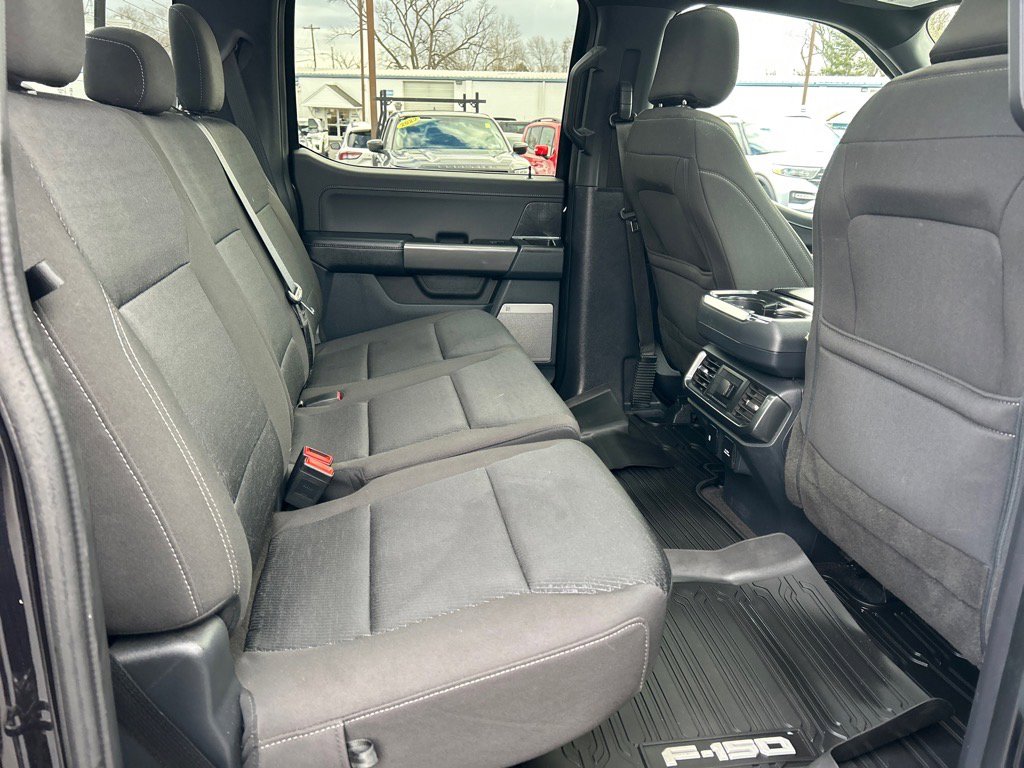 Certified 2022 Ford F150 XLT w/ Equipment Group 302A High image 19