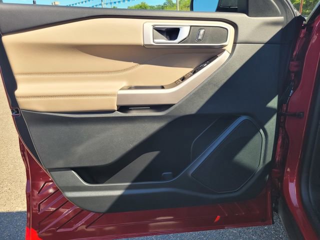 Certified 2023 Ford Explorer XLT w/ Equipment Group 202A image 16