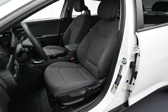 Used 2025 Kia K4 EX FWD image 11