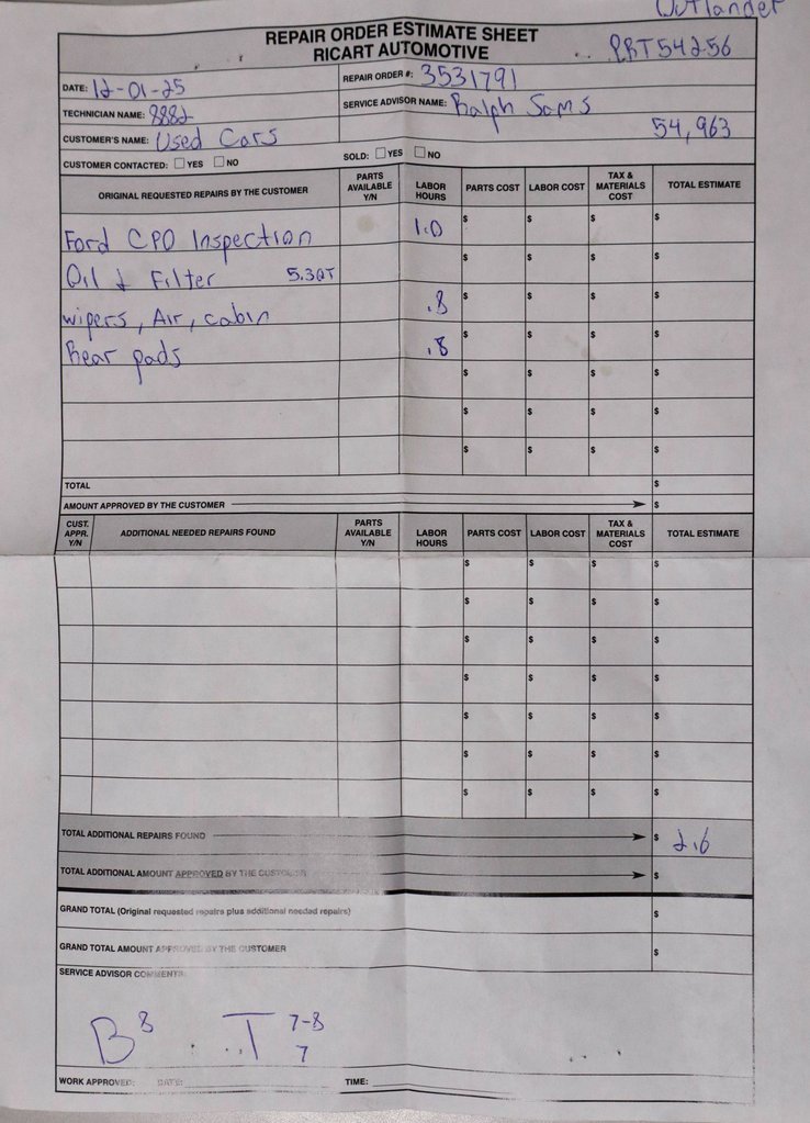 Used 2024 Mitsubishi Outlander SE image 5