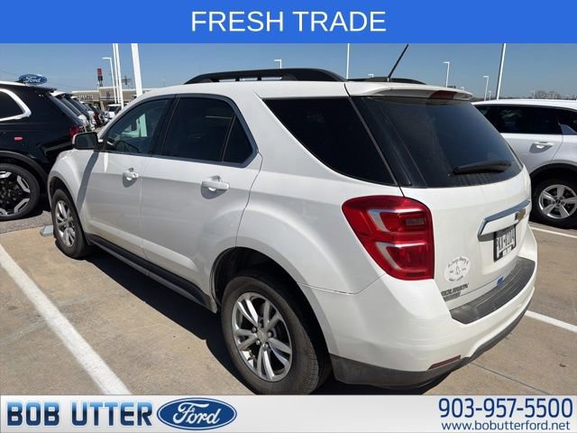 Used 2017 Chevrolet Equinox LT w/ Convenience Package image 2