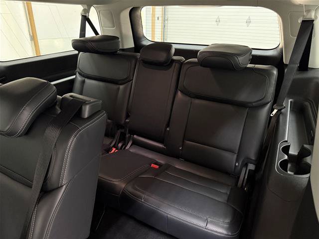 Certified 2025 Ford Expedition Max Platinum AWD/4WD image 28