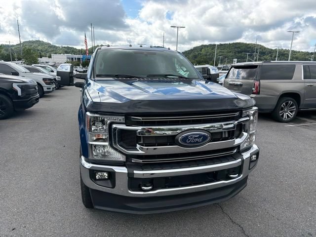 Certified 2022 Ford F350 XLT w/ XLT Premium Package AWD/4WD image 4