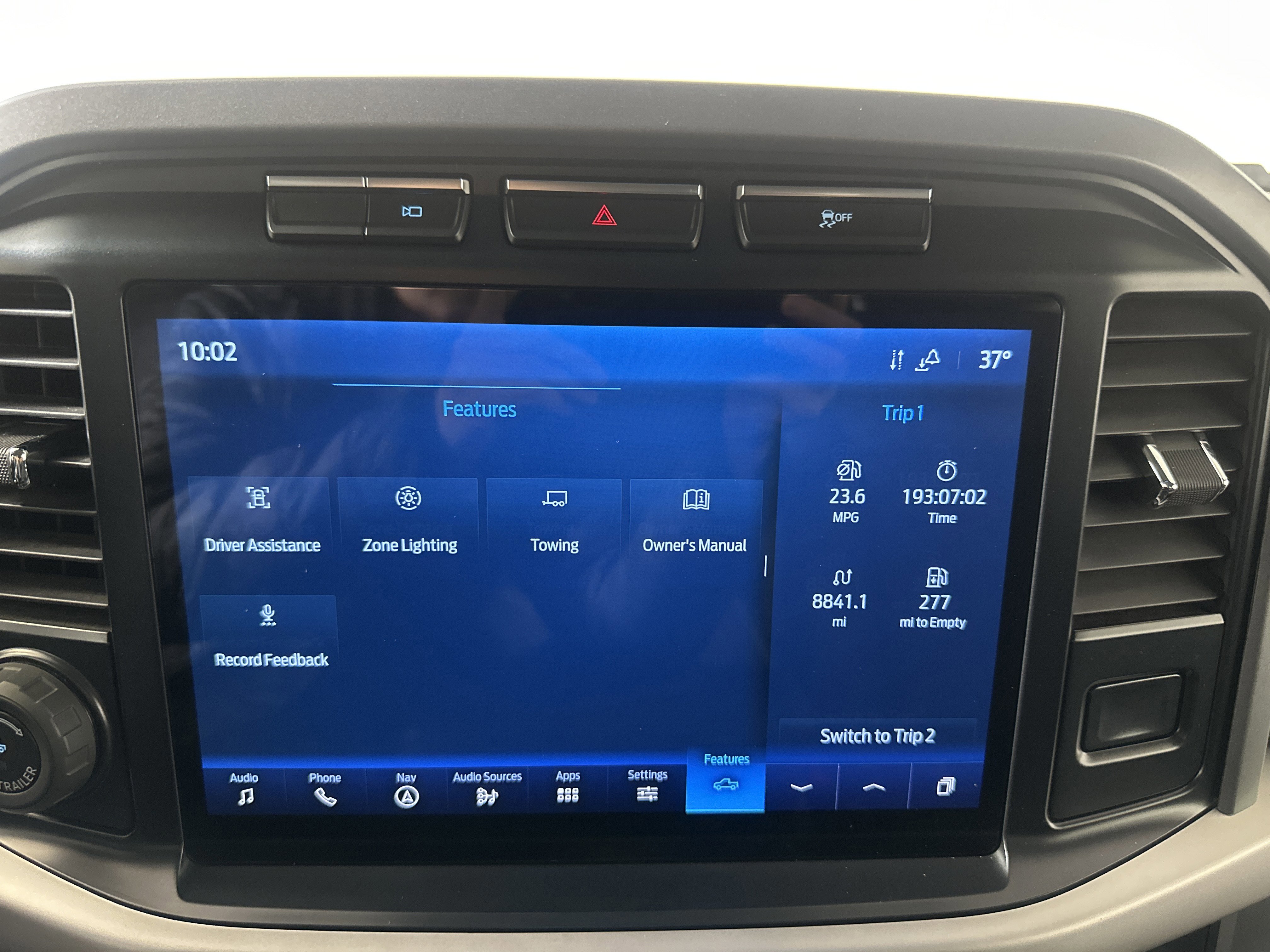 Certified 2022 Ford F150 XLT w/ Equipment Group 302A High image 18