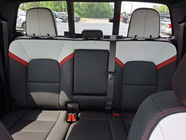 Used 2024 GMC Canyon AT4X AWD/4WD image 19