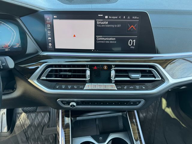 Used 2020 BMW X7 xDrive40i w/ Cold Weather Package AWD/4WD image 29