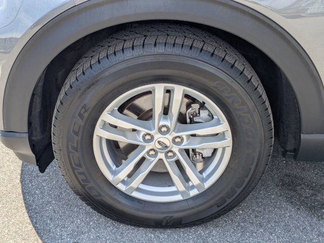 Certified 2023 Ford Explorer XLT w/ Equipment Group 202A AWD/4WD image 11