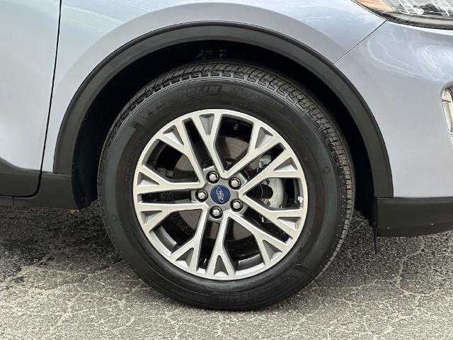 Certified 2022 Ford Escape SEL AWD/4WD image 9