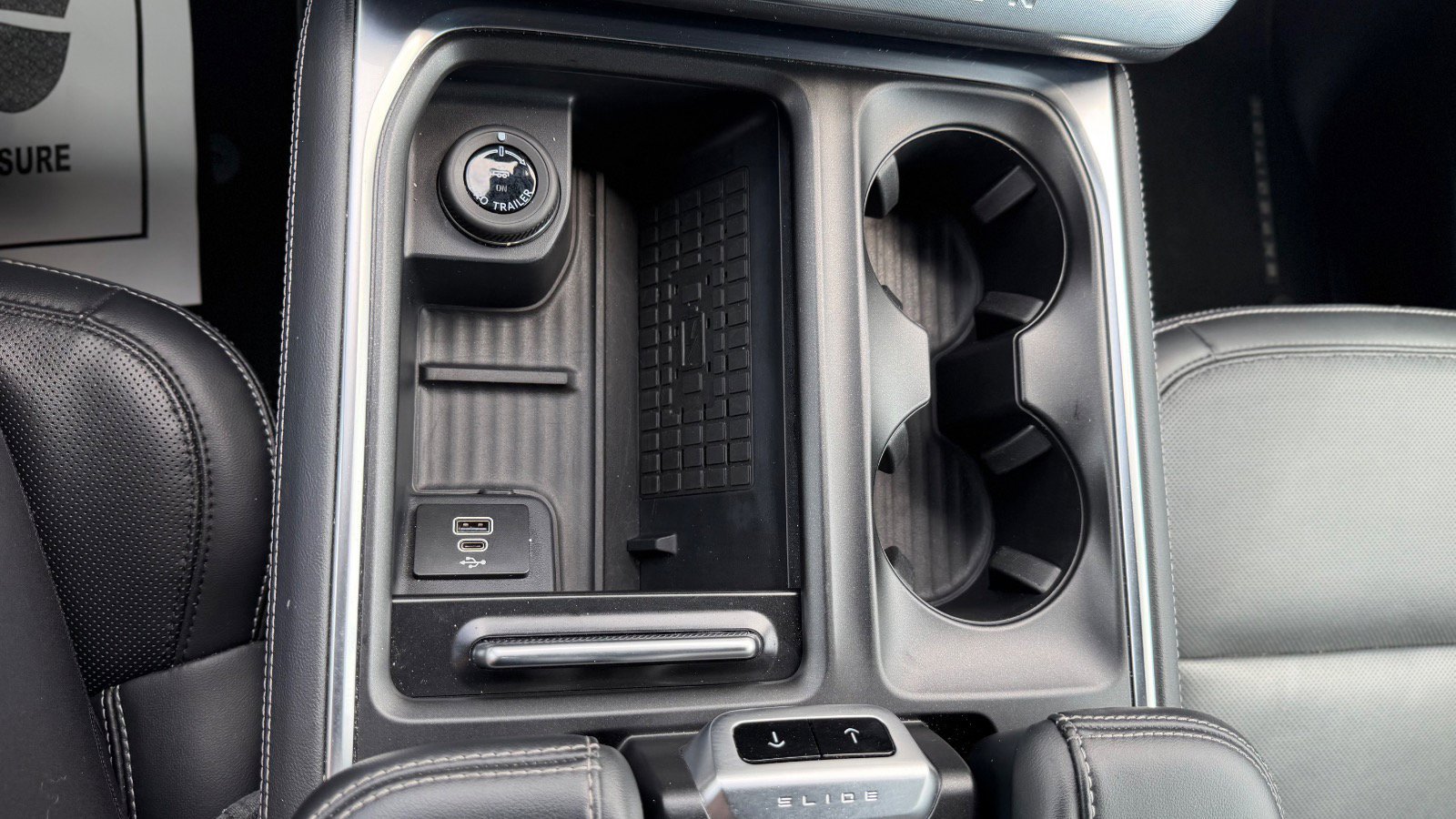 Certified 2025 Ford Expedition Max Platinum w/ Stealth Performance Package AWD/4WD image 53
