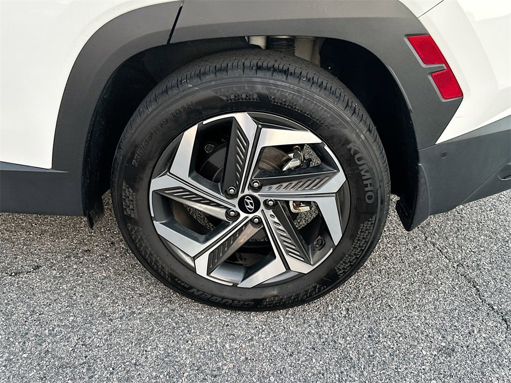Used 2024 Hyundai Tucson Limited image 24
