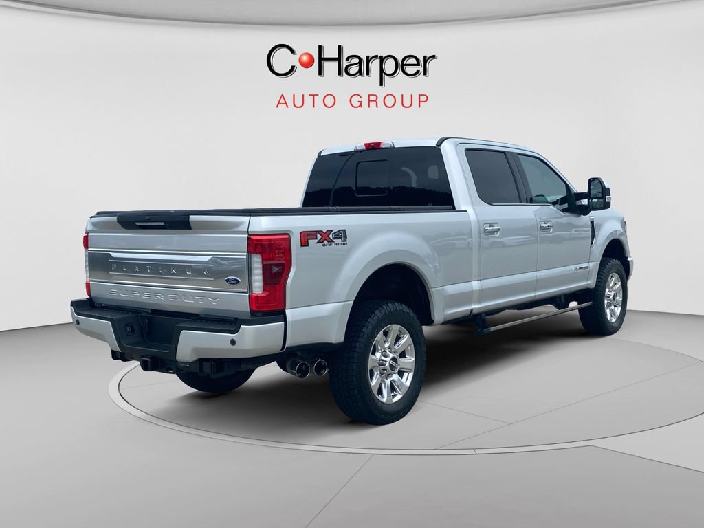 Certified 2017 Ford F250 Platinum w/ Platinum Ultimate Package AWD/4WD image 3
