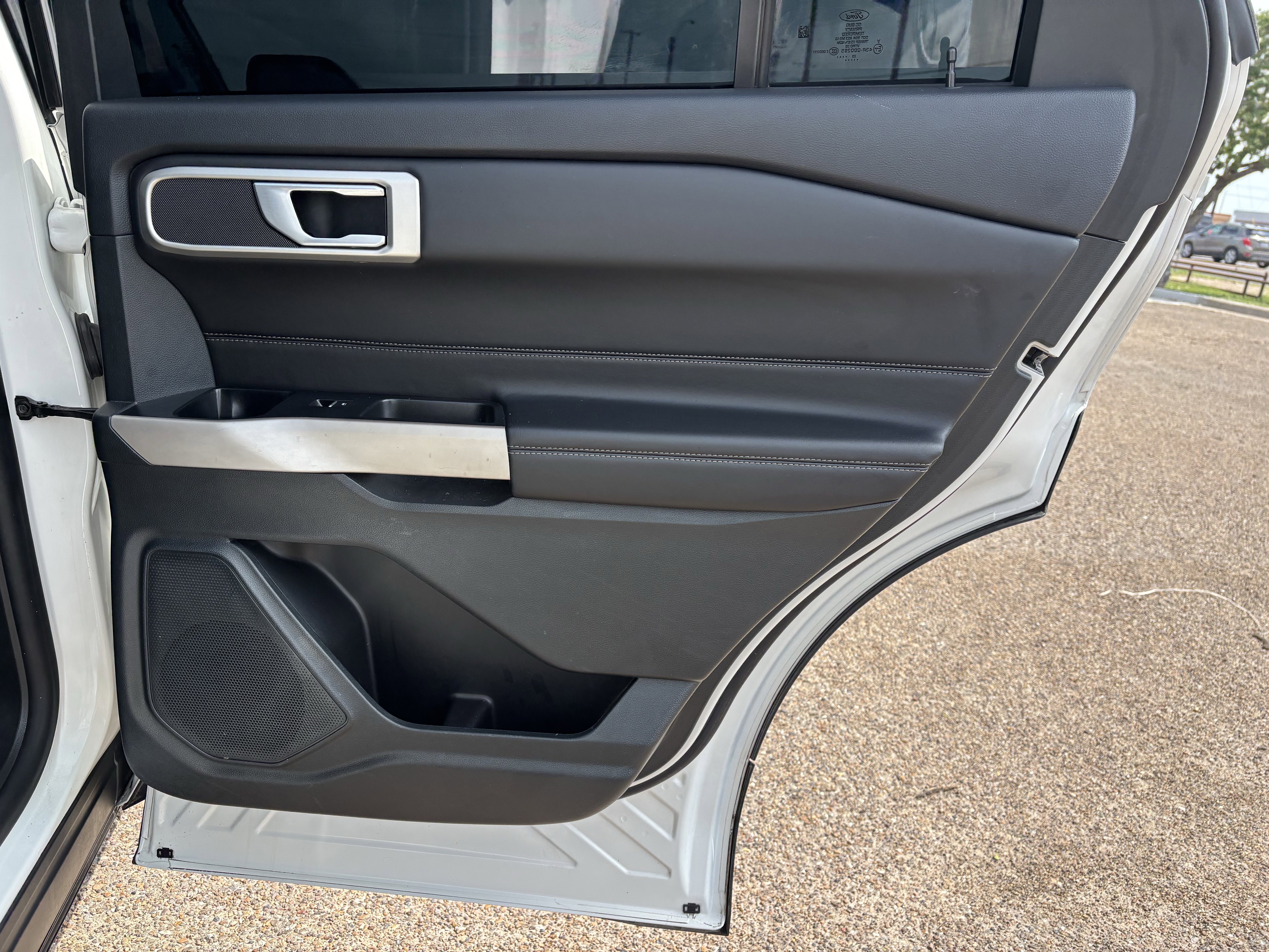 Certified 2023 Ford Explorer XLT w/ Equipment Group 202A RWD image 21