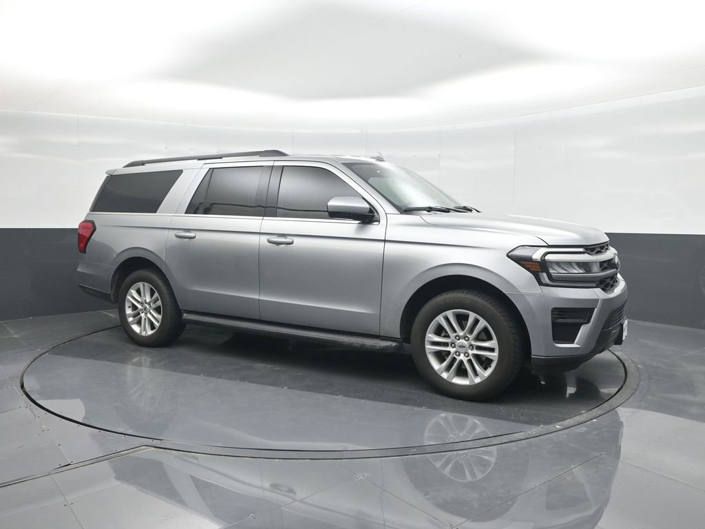 Certified 2024 Ford Expedition Max XLT RWD image 11