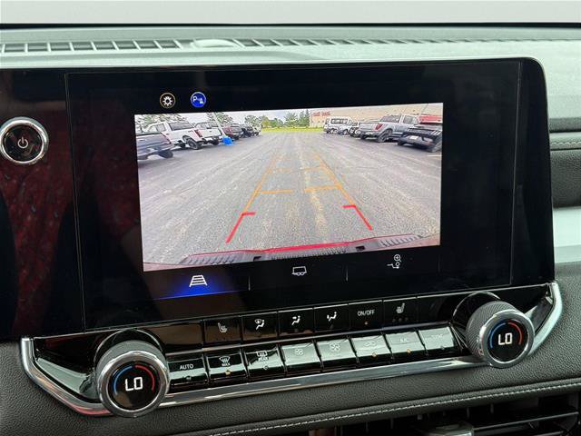 Used 2024 Chevrolet Colorado LT w/ LT Convenience Package III AWD/4WD image 20