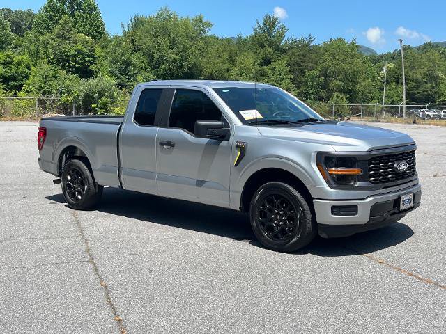 Certified 2025 Ford F150 STX RWD image 1