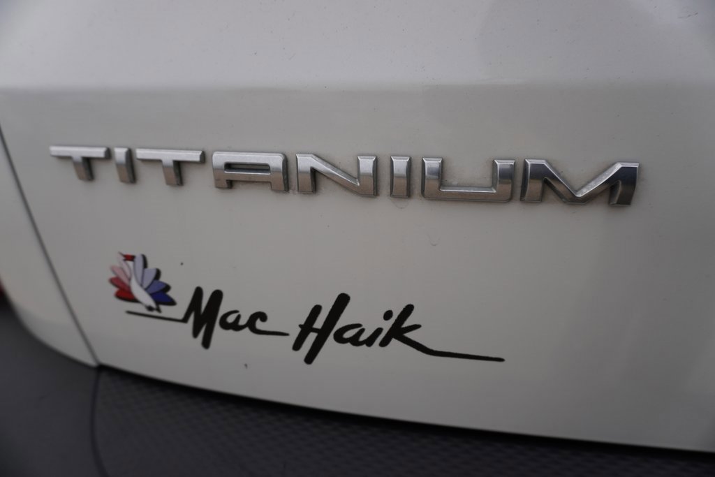 Certified 2022 Ford Escape Titanium image 32