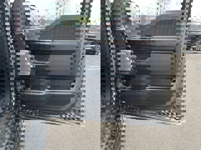 Certified 2023 Ford F150 Platinum w/ Equipment Group 701A High image 22