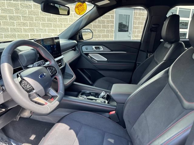 Certified 2026 Ford Explorer ST w/ Sun And Sound Package AWD/4WD image 18