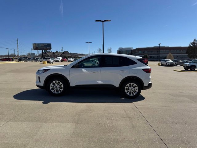 Certified 2025 Ford Escape Active AWD/4WD image 8