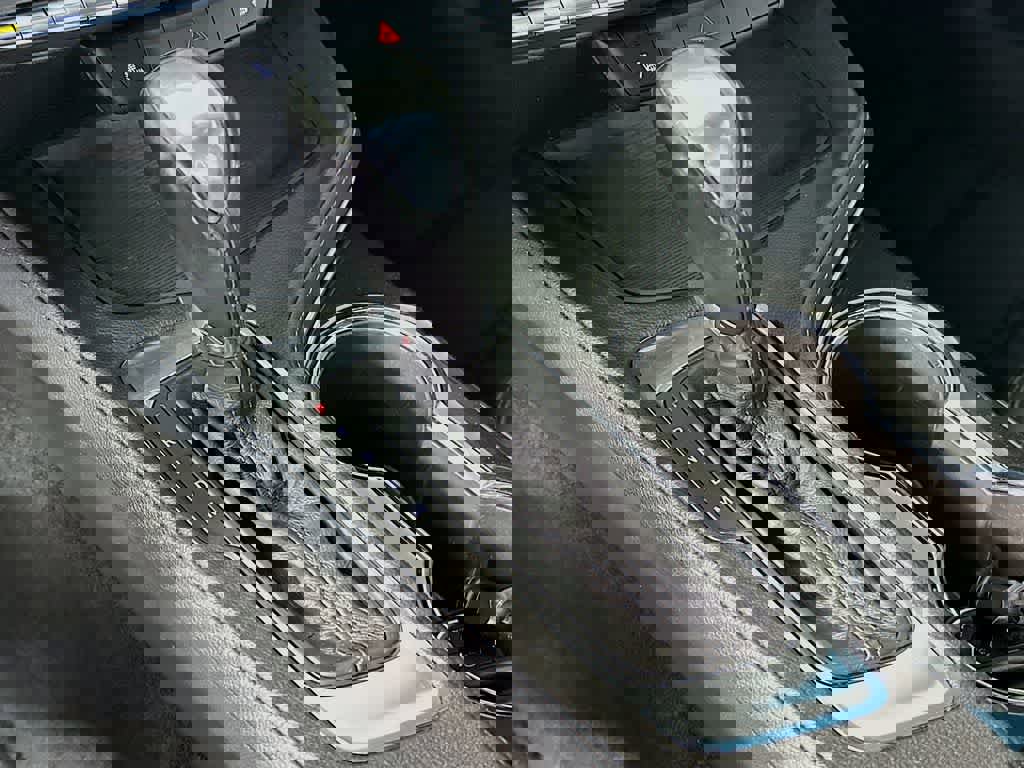 Used 2020 Cadillac CT4 Luxury w/ Cold Weather Package image 19