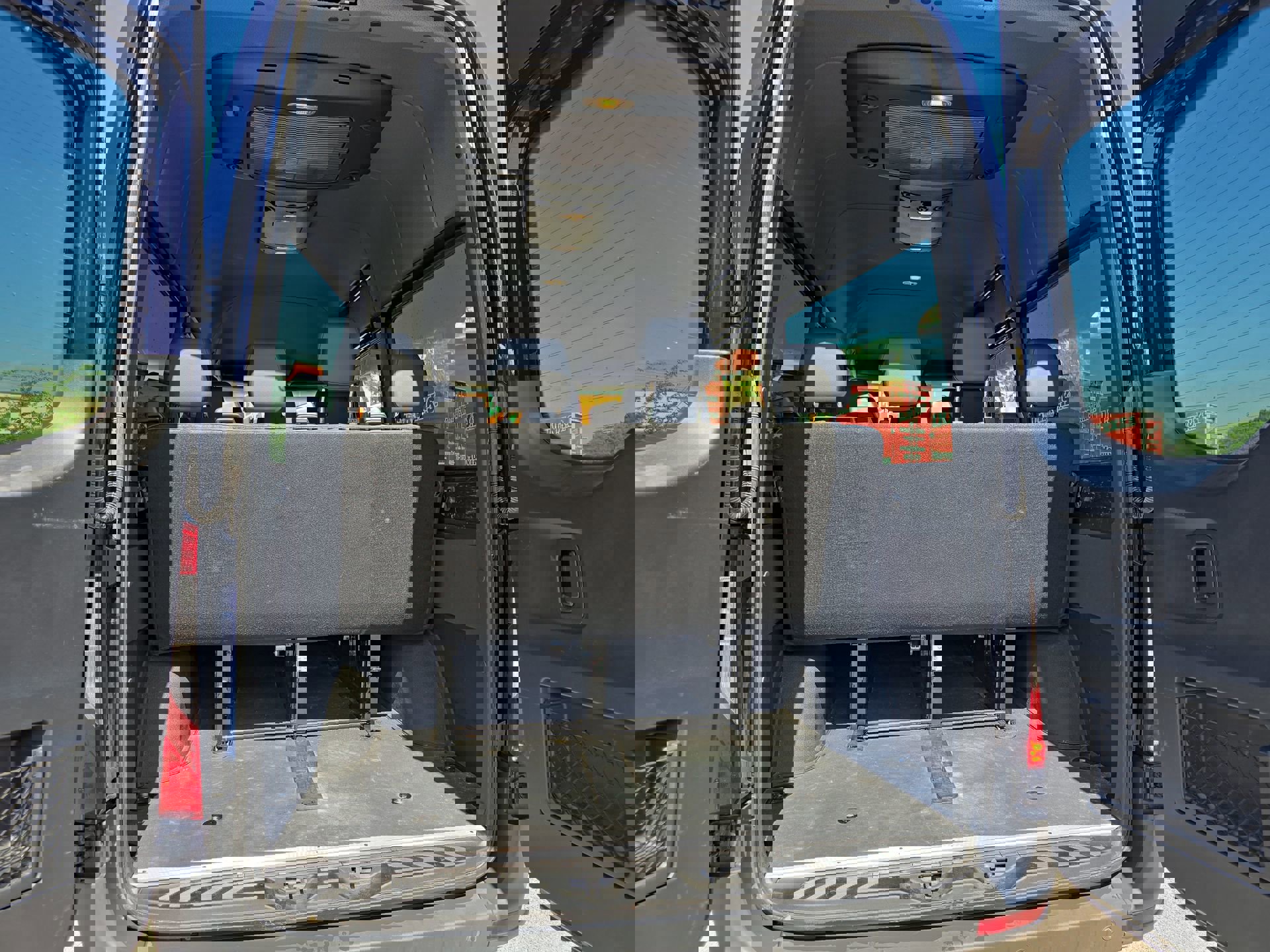 Used 2024 Mercedes-Benz Sprinter 2500 image 23