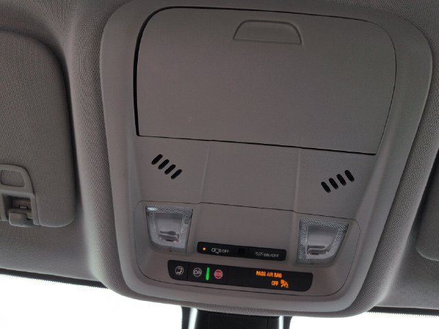 Used 2025 Chevrolet Blazer LT AWD/4WD image 41