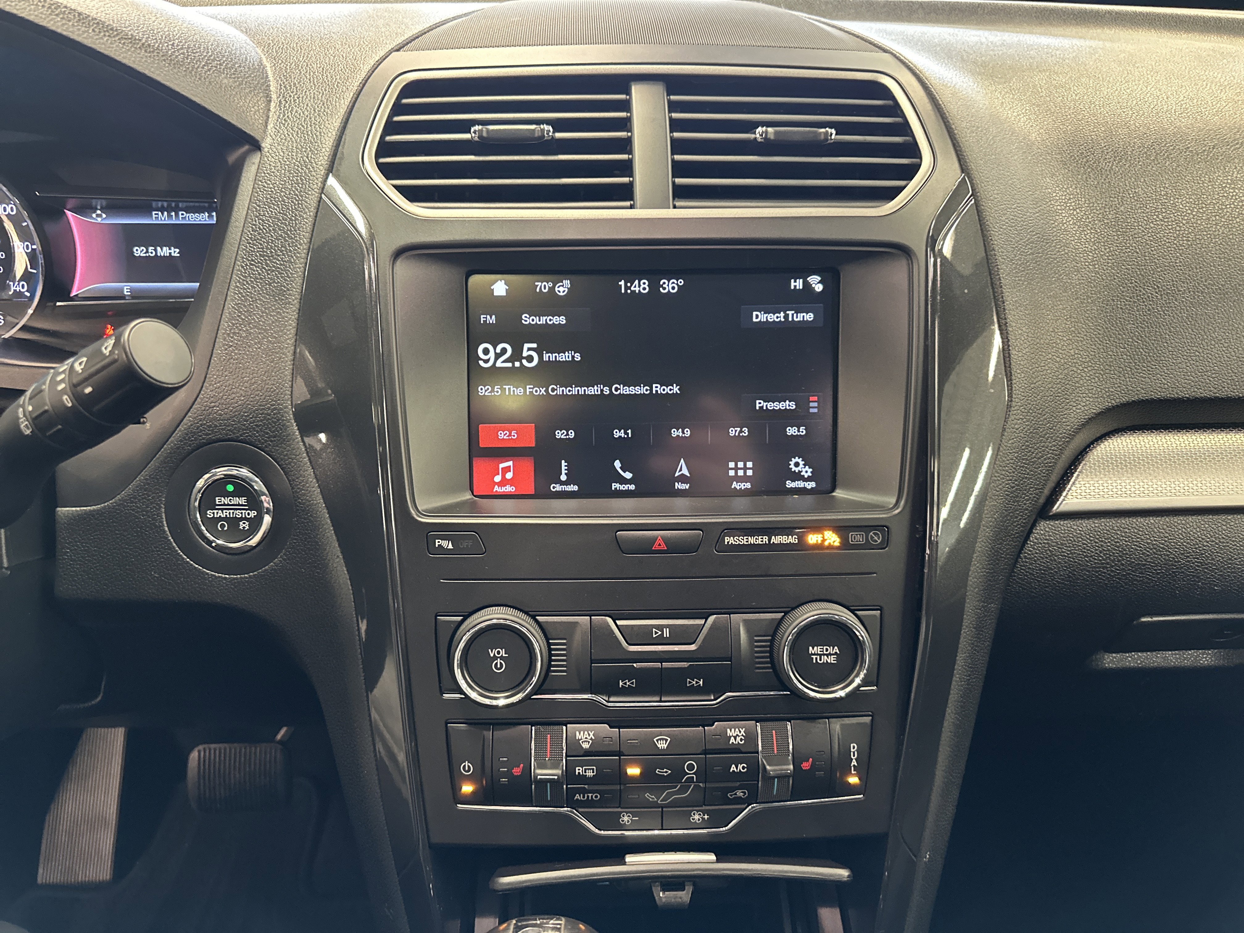 Certified 2019 Ford Explorer XLT w/ Equipment Group 202A image 3