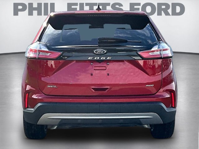 Certified 2024 Ford Edge SEL w/ Convenience Package AWD/4WD image 5