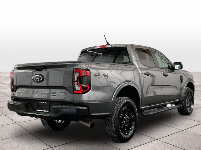 Certified 2025 Ford Ranger XLT w/ Black Appearance Package AWD/4WD image 11