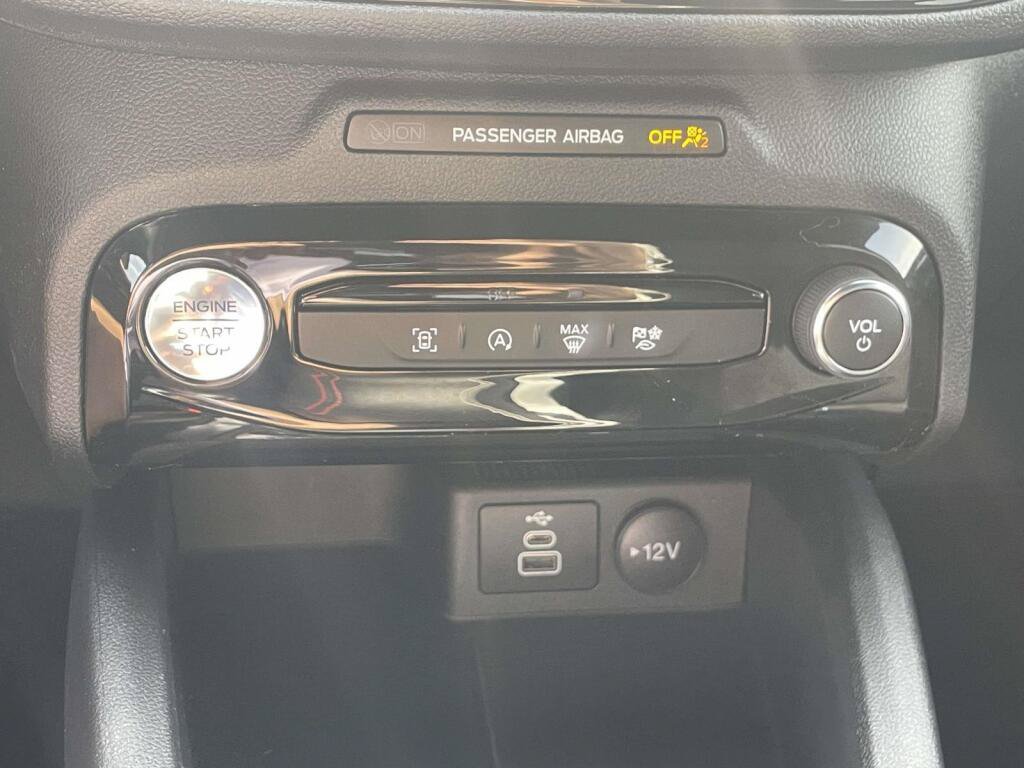Certified 2024 Ford Escape ST-Line w/ Tech Pack #1 AWD/4WD image 30