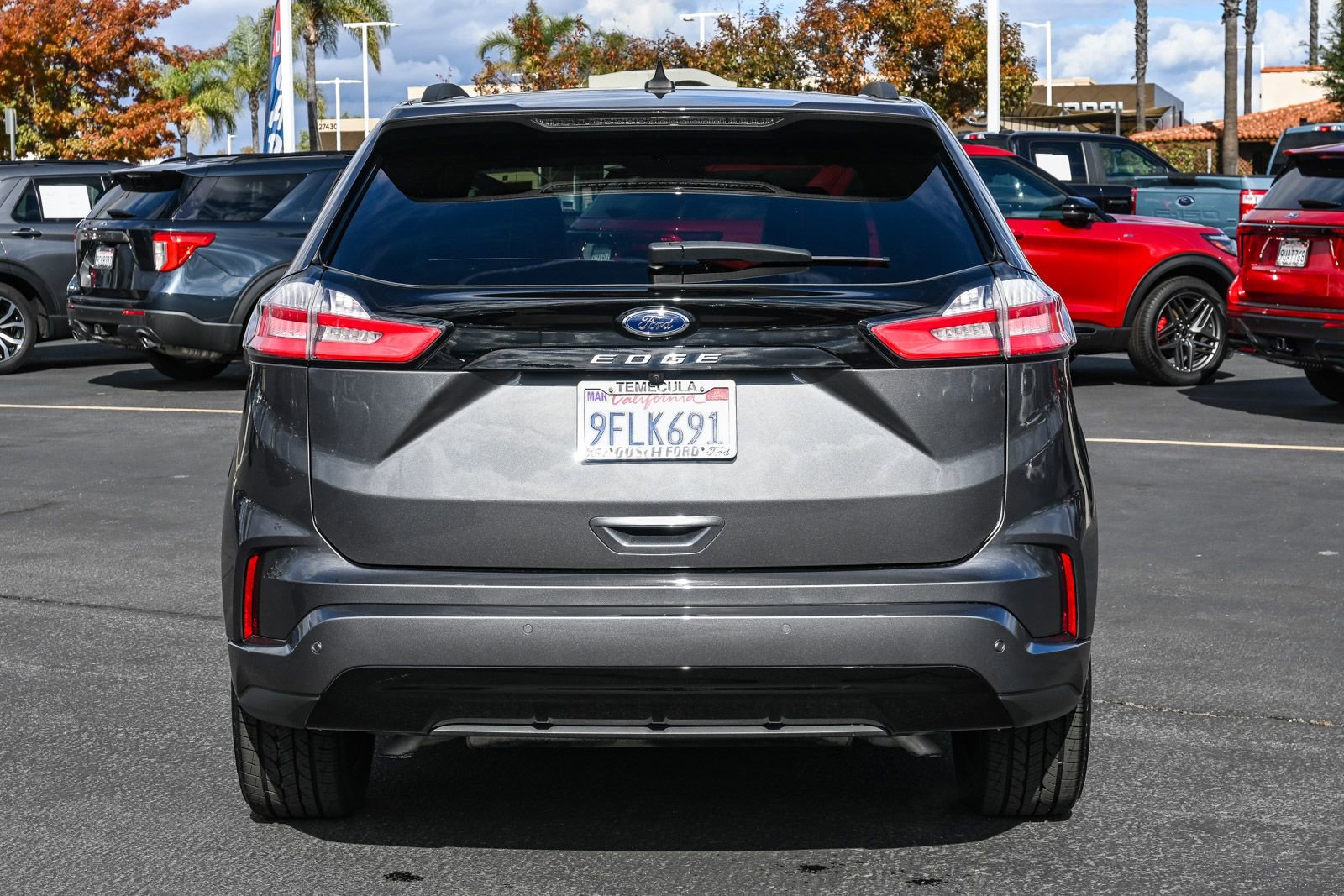 Certified 2023 Ford Edge ST-Line image 5